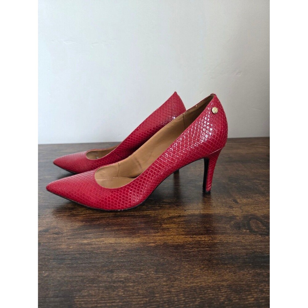 Calvin Klein Red Snakeskin Reptile Heels Pumps Stilettos 3" Statement Shoe 9.5